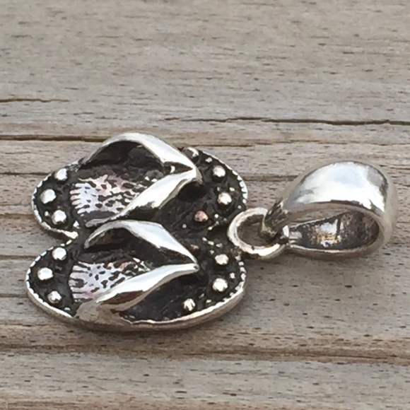 SOLD Flip Flops Pendant Sterling Silver Beach - Picture 4 of 7